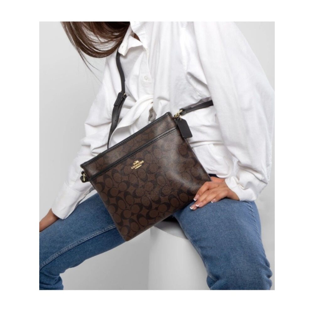 Coach Brown Crossbody Signature Messenger Monogram Signature C Purse Bag